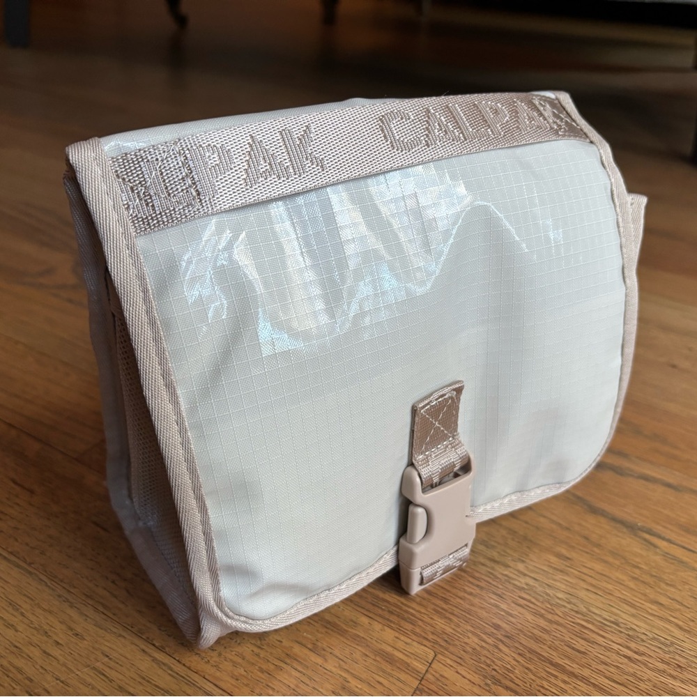 Calpak Terra Hanging Toiletry Bag in White Sands